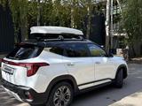 Kia Seltos 2024 годаүшін9 600 000 тг. в Алматы – фото 3