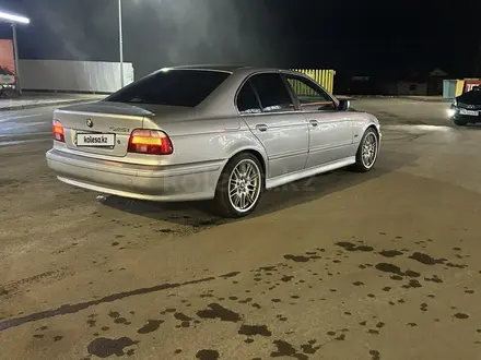 BMW 525 2001 года за 4 200 000 тг. в Уральск – фото 4