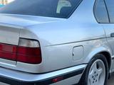 BMW 525 1993 года за 3 500 000 тг. в Жетысай – фото 3