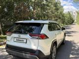 Toyota RAV4 2021 года за 20 000 000 тг. в Астана – фото 5