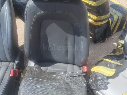 Сиденья кожаные в комплекте передние и задние за 150 000 тг. в Астана – фото 4