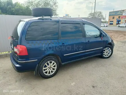 Volkswagen Sharan 2004 года за 4 300 000 тг. в Уральск – фото 3