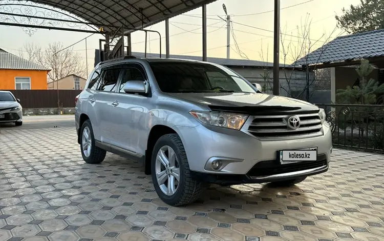 Toyota Highlander 2013 годаfor14 000 000 тг. в Шымкент