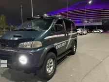 Mitsubishi Delica, 1996