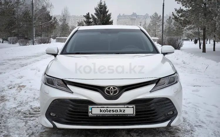 Toyota Camry 2019 годаүшін15 000 000 тг. в Астана