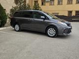 Toyota Sienna 2017 года за 14 000 000 тг. в Актау – фото 5
