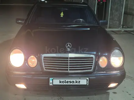 Mercedes-Benz E 280 1996 года за 2 500 000 тг. в Алматы – фото 4