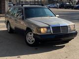 Mercedes-Benz E 230 1990 года за 850 000 тг. в Алматы – фото 3