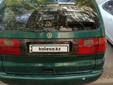 Volkswagen Sharan 1996 годаүшін1 611 234 тг. в Караганда – фото 4