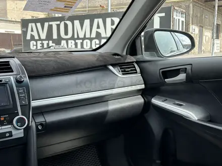 Toyota Camry 2014 года за 8 100 000 тг. в Актобе – фото 10