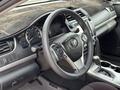 Toyota Camry 2014 года за 8 100 000 тг. в Актобе – фото 14