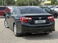 Toyota Camry 2014 года за 8 100 000 тг. в Актобе – фото 4