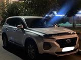 Hyundai Santa Fe 2019 года за 12 000 000 тг. в Алматы