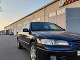 Toyota Camry 1997 года за 2 100 000 тг. в Тараз – фото 3