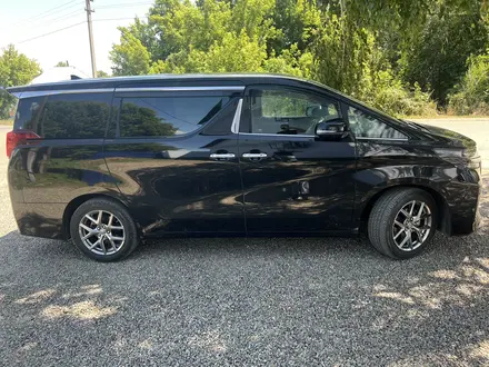 Toyota Alphard 2018 года за 34 000 000 тг. в Алматы – фото 33