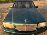 Mercedes-Benz C 180 1998 годаүшін2 850 000 тг. в Атырау – фото 4