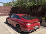Hyundai Elantra 2022 года за 8 200 000 тг. в Алматы – фото 4