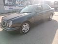 Mercedes-Benz E 230 1996 года за 1 500 000 тг. в Алматы – фото 2