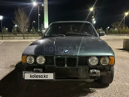 BMW 520 1992 года за 1 300 000 тг. в Тараз – фото 2