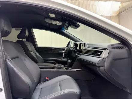 Toyota Camry Prestige eCVT 2025 года за 21 300 000 тг. в Алматы – фото 6