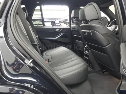 BMW X5 XDrive 40i 2023 года за 45 000 000 тг. в Алматы – фото 18