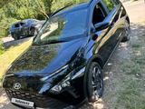 Hyundai Bayon 2024 года за 7 700 000 тг. в Астана – фото 5