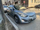 Hyundai Elantra 2015 года за 7 000 000 тг. в Астана – фото 2
