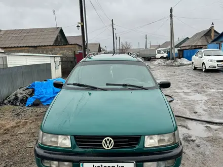 Volkswagen Passat 1995 года за 1 400 000 тг. в Караганда