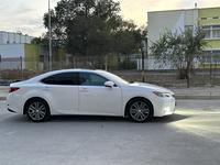 Lexus ES 250 2012 годаfor12 500 000 тг. в Актау