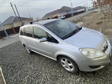 Opel Zafira 2008 года за 3 500 000 тг. в Атырау – фото 2