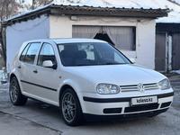 Volkswagen Golf 2002 годаfor3 500 000 тг. в Алматы