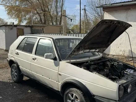 Volkswagen Golf 1990 года за 450 000 тг. в Алматы