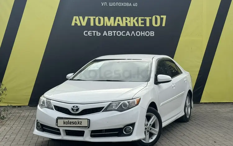 Toyota Camry 2014 года за 7 800 000 тг. в Уральск