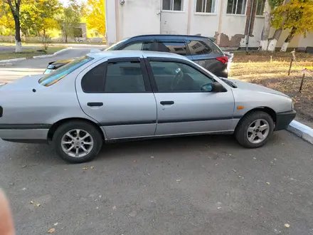 Nissan Primera 1991 года за 1 000 000 тг. в Костанай – фото 2