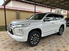 Mitsubishi Montero Sport, 2021