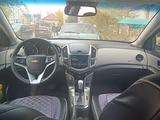 Chevrolet Cruze 2013 года за 4 500 000 тг. в Астана – фото 2