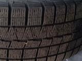 Шины с дисками Lexus LX за 180 000 тг. в Есик – фото 3
