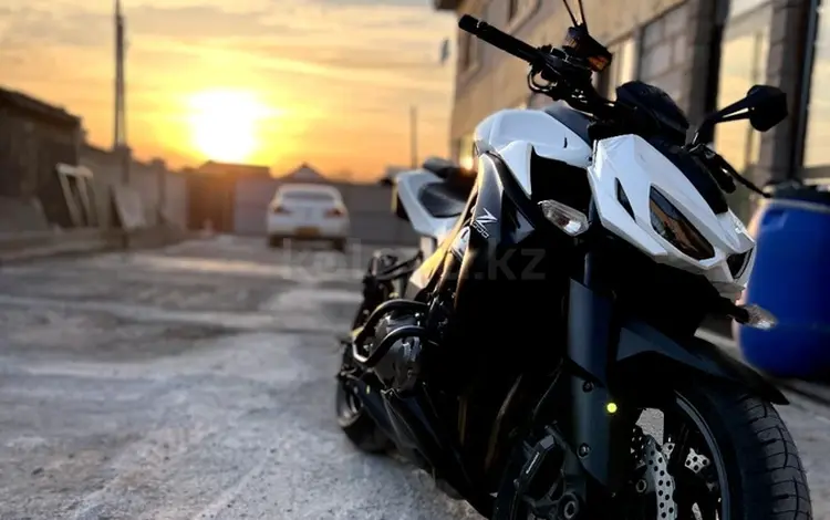 Kawasaki  Z1000 ABS 2014 годаүшін4 800 000 тг. в Астана