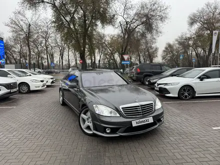 Mercedes-Benz S 65 AMG 2007 года за 6 000 000 тг. в Алматы