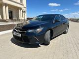 Toyota Camry 2017 года за 9 800 000 тг. в Актобе