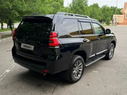 Toyota Land Cruiser Prado 2020 года за 28 000 000 тг. в Алматы – фото 13