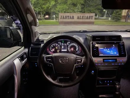 Toyota Land Cruiser Prado 2020 года за 28 000 000 тг. в Алматы – фото 14