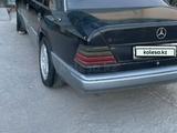 Mercedes-Benz E 230 1993 года за 950 000 тг. в Сарыагаш – фото 3