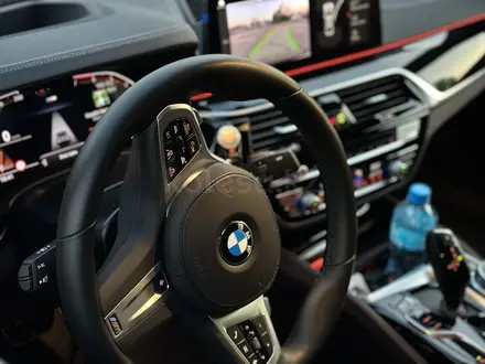 BMW 530 2022 года за 30 500 000 тг. в Алматы – фото 19