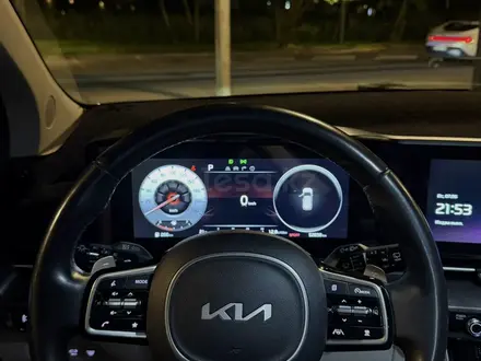 Kia Carnival 2022 года за 23 000 000 тг. в Алматы – фото 9