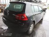 Крышка дверь багажник оригинал черный свет Volkswagen golf за 50 000 тг. в Астана