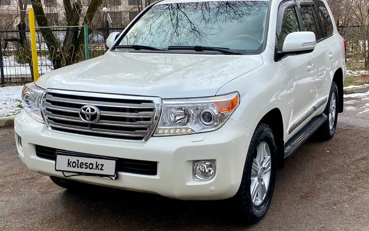 Toyota Land Cruiser 2013 года за 29 250 000 тг. в Алматы