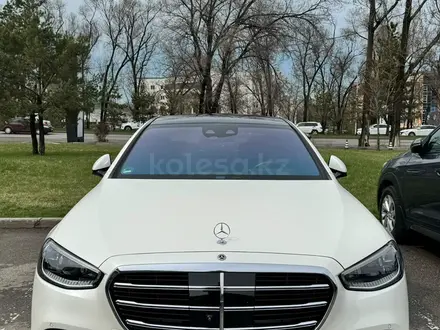 Mercedes-Benz S 500 2021 года за 85 000 000 тг. в Алматы – фото 4