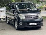 Nissan Elgrand 2006 года за 6 200 000 тг. в Алматы