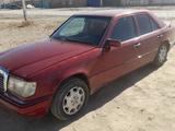 Mercedes-Benz E 200 1993 годаүшін1 500 000 тг. в Айтеке би – фото 2